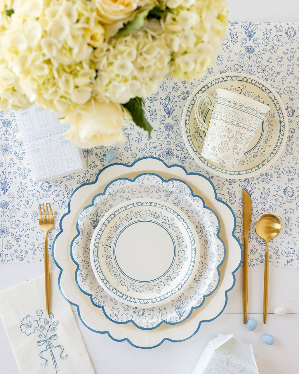 Pembroke Floral Paper Plate