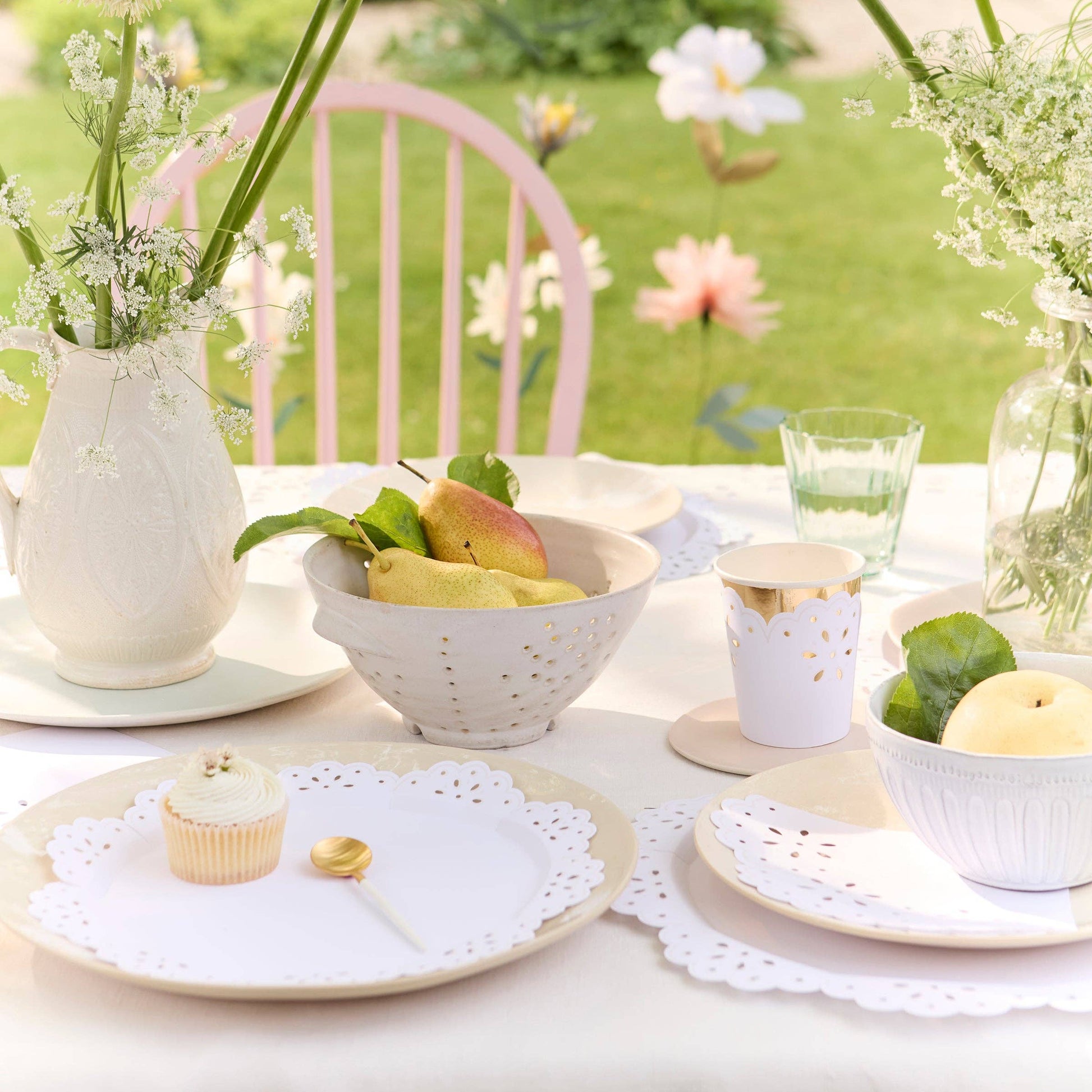 Maison Lace Dinner Plates