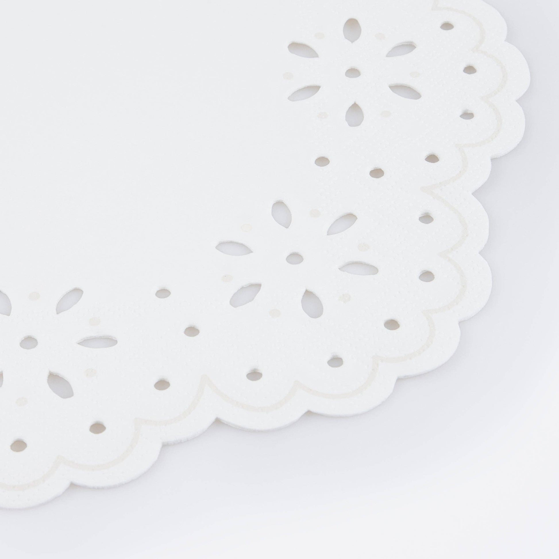 Maison Lace Dinner Napkins